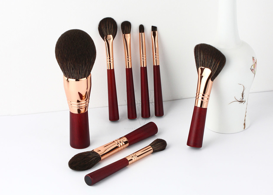 Vonira Beauty Red Rose Color Essential Seyahat Fırça Seti %100 Vegan Cruelty Free 8 Parça Mini Yüz Göz Makyaj Fırça Seti