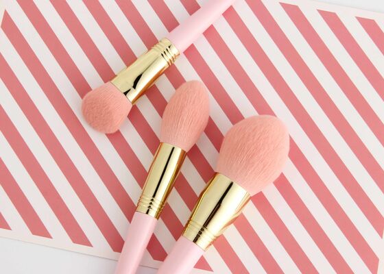 Vonira Beauty Açılı Tampon Fondöten Fırçası, Vegan Zulümsüz Taklon Sentetik Kıl ve Geri Dönüştürülebilir Huş Ağacı Saplı