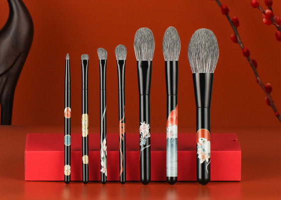 Yüksek Kaliteli Taklon PBT Sentetik Saçlar ve Güçlü Katı Mat Siyah Bakır Ferrule SA8000 ve ISO9000 Sertifikalı Profesyonel Makyaj Kızartma fırçası